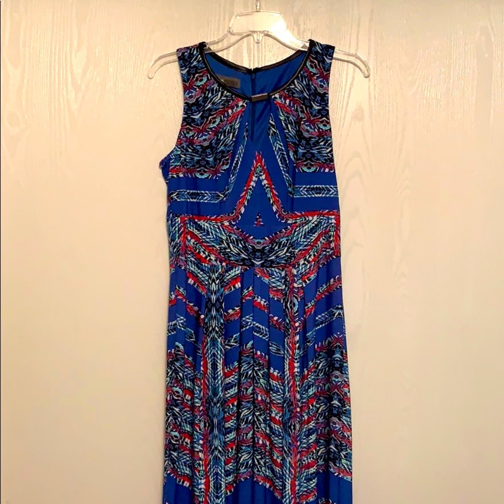 Donna Ricco Keyhole Patterned Maxi Dress